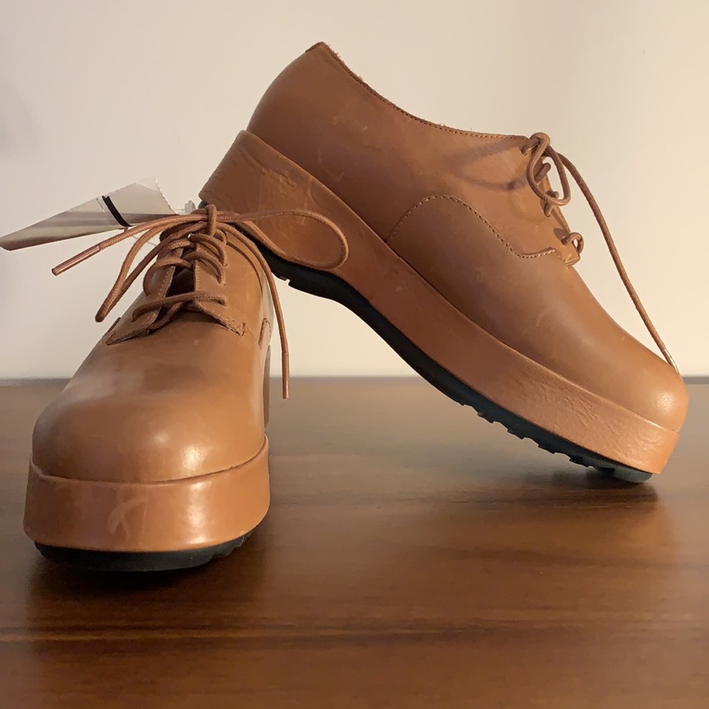Camper Platform Oxford Lace Up / Tan / Size 37